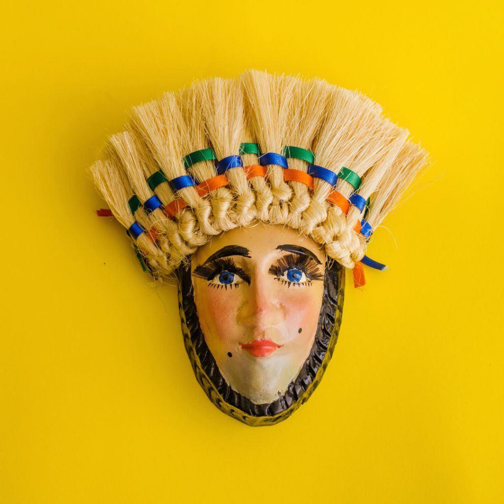 Trípticos en lenguas originarias